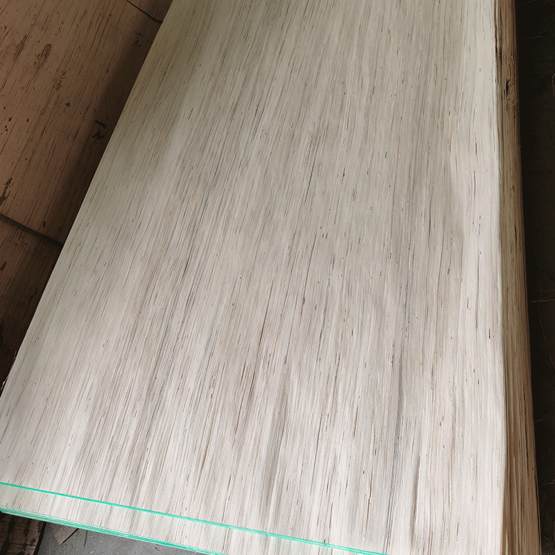 Recon poplar wood veneer